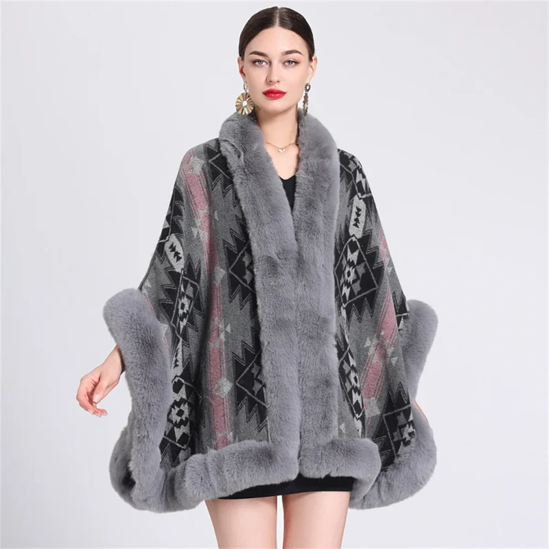 Poncho Femme Motif Ethnique
