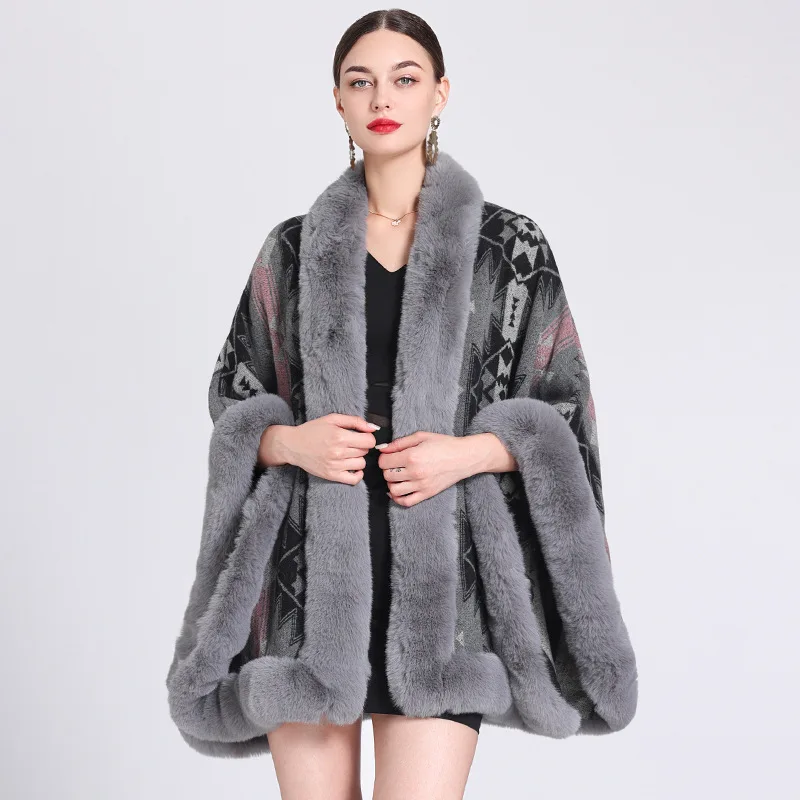Poncho Femme Motif Ethnique
