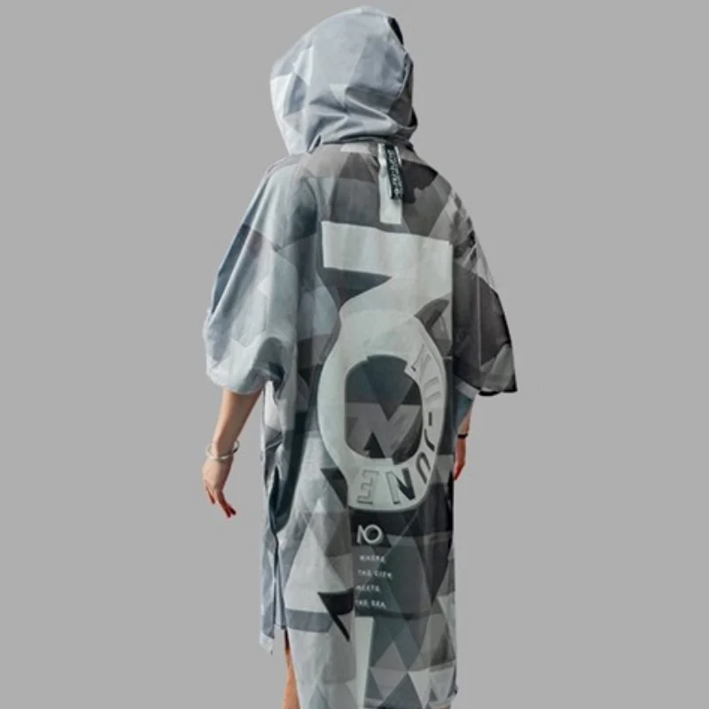 Poncho Surf Miami Waves