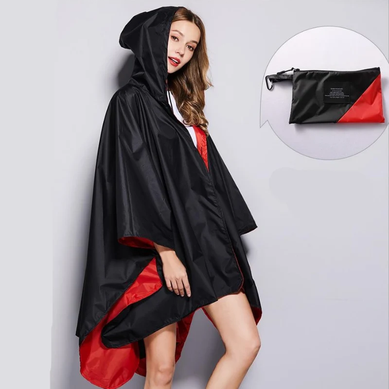 Poncho Pluie Noir & Rouge Femme