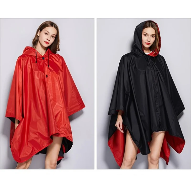 Poncho Pluie Noir & Rouge Femme