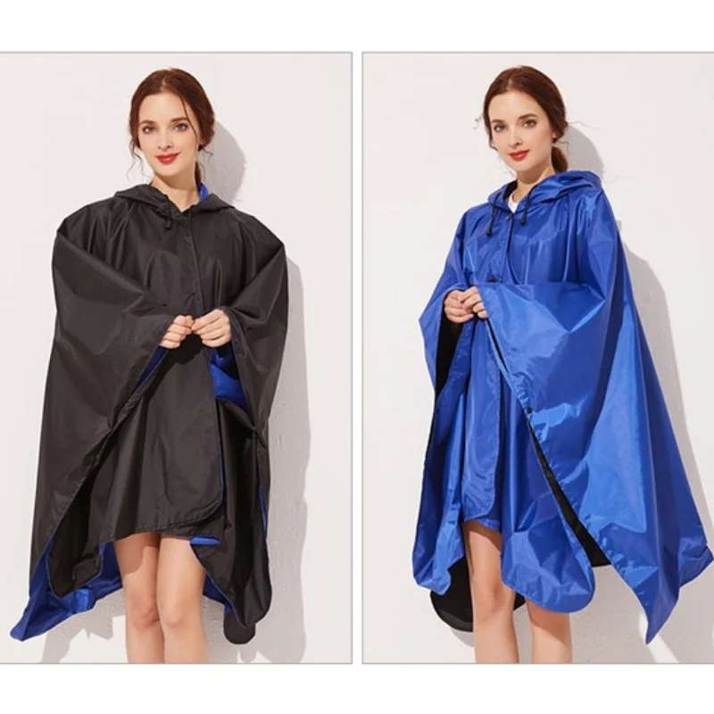 Poncho Pluie Bleu & Noir Femme