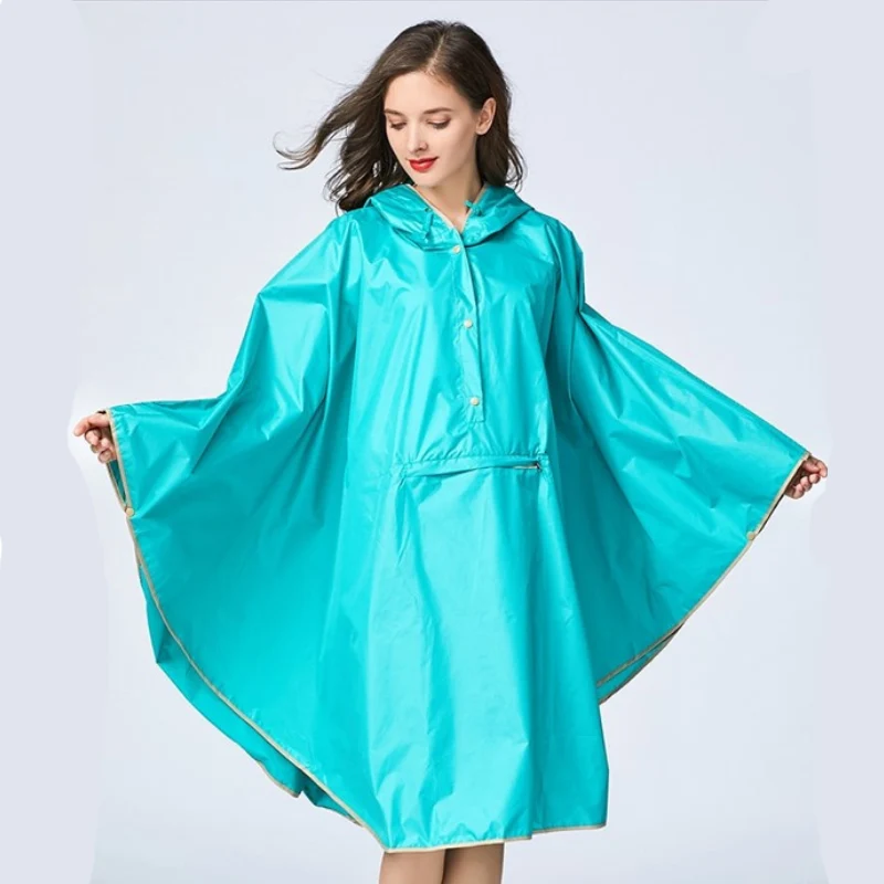 Poncho Pluie Bleu Clair Femme