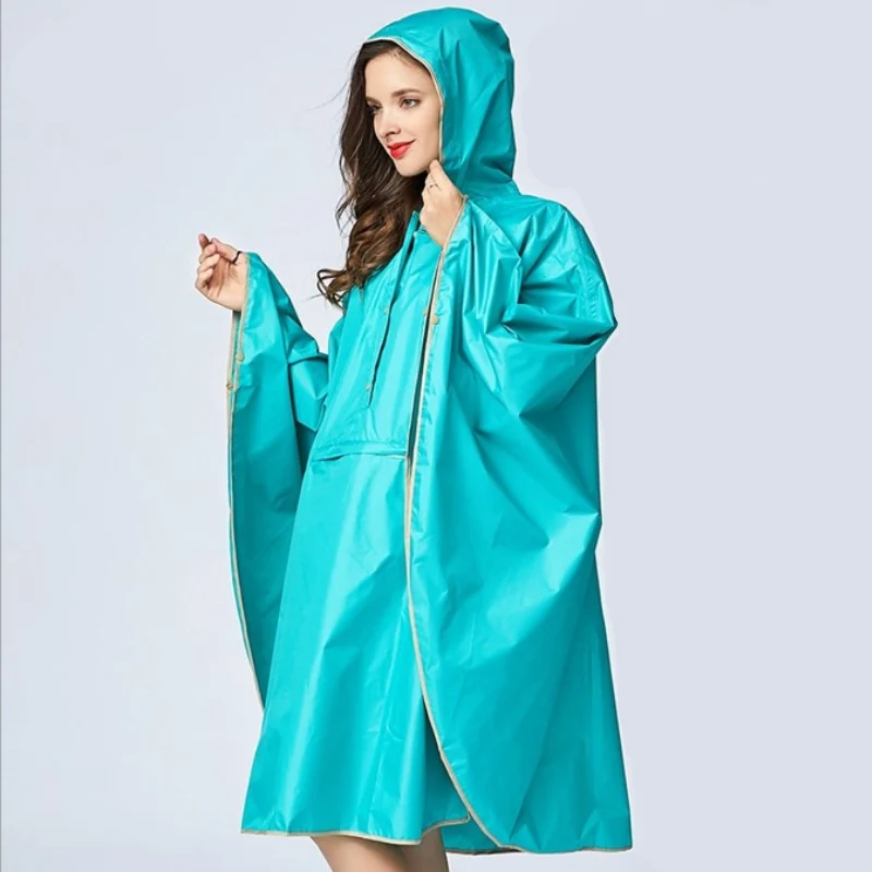 Poncho Pluie Bleu Clair Femme