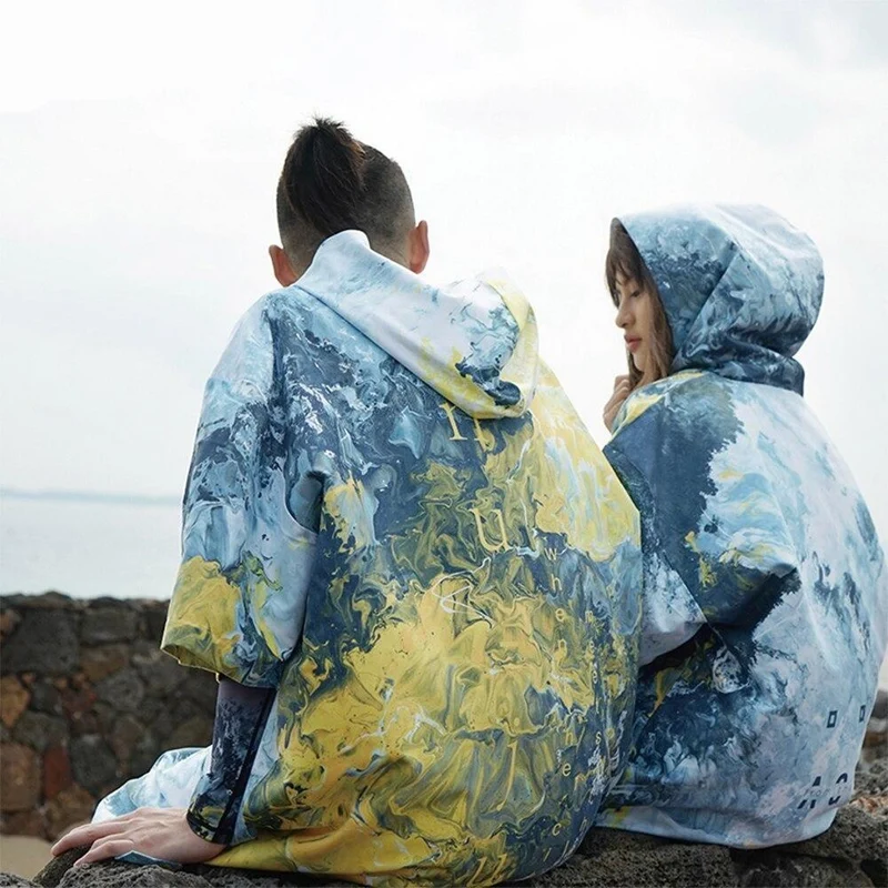 Poncho Surf Wave