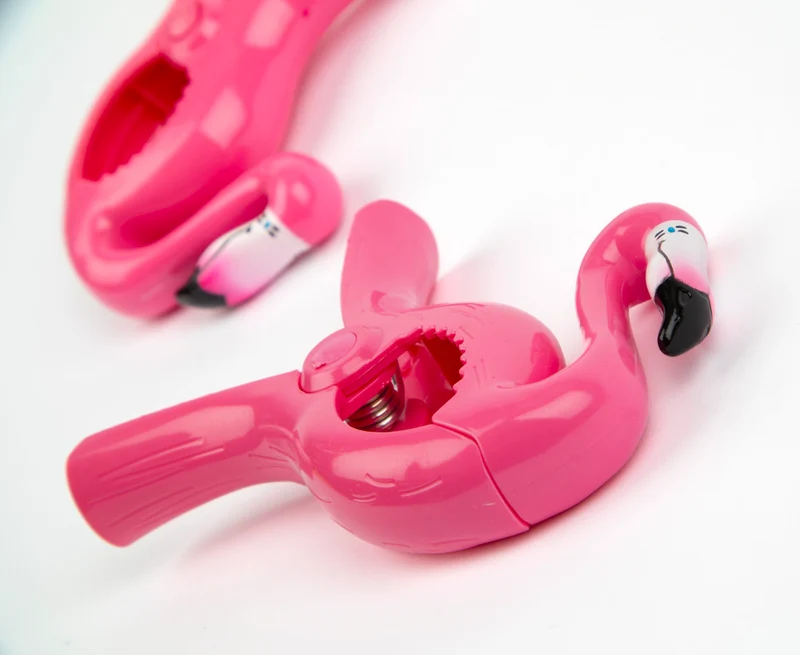 Tracker Beach Towel Clips Flamingo