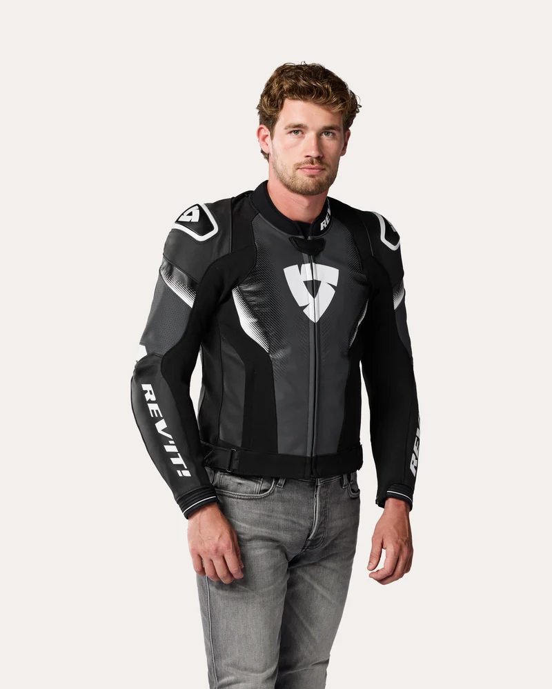 Jacket Control | Black-Neon Red