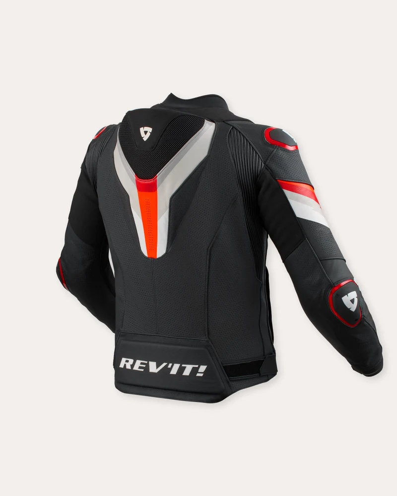 Jacket Quantum 3 Pro | Black-Red