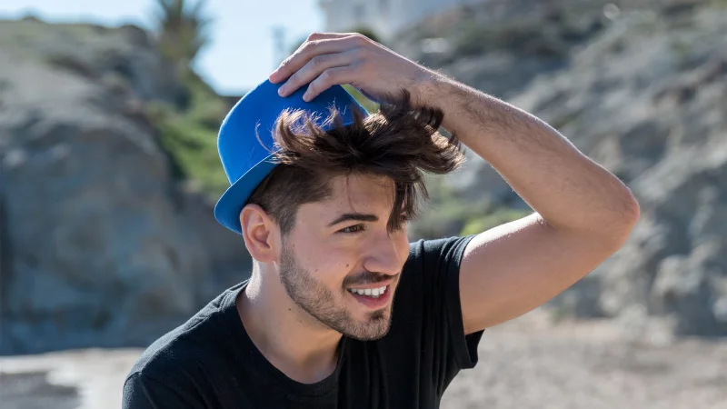 Chapeau en mélange de coton et de polyester LIKOS