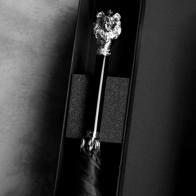 Silver Lion Head Umbrella