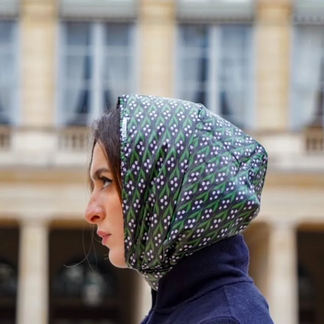 FOULARD MUGUET FOND NOIR