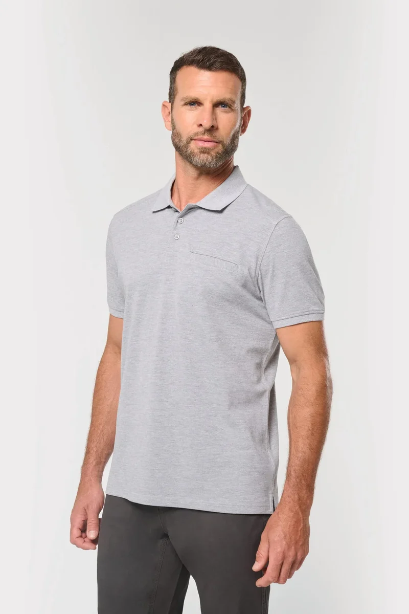 WK206 - Polo unisexe écoresponsable avec poche poitrine