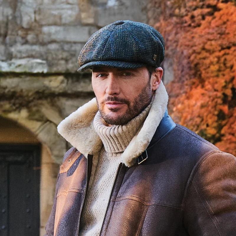 Casquette Gavroche en HARRIS TWEED à Carreaux Carloway olive et mix de couleurs FAILSWORTH