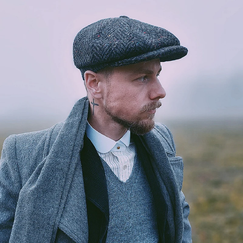 Casquette Gavroche en Tweed du Donegal Épais à Chevrons Errigal anthracite-multi JAXON & JAMES