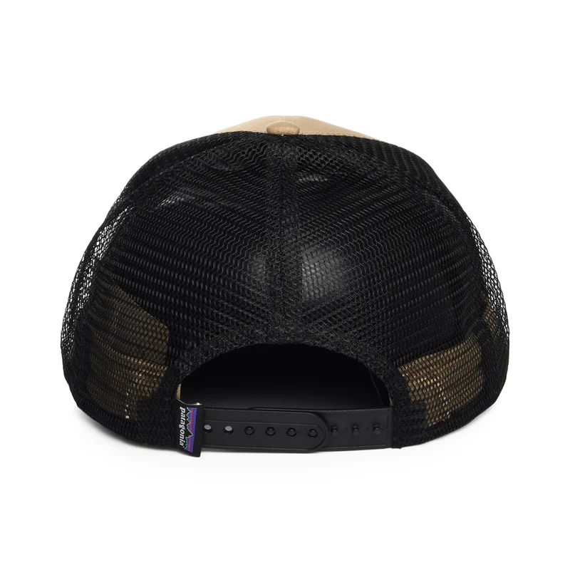 Casquette Trucker en Coton Bio P-6 Logo marron clair-noir PATAGONIA
