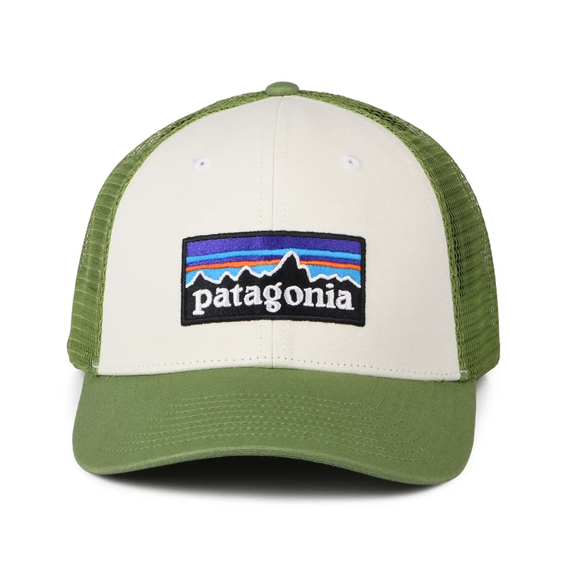 Casquette Trucker en Coton Bio LoPro P-6 Logo blanc cassé-olive PATAGONIA