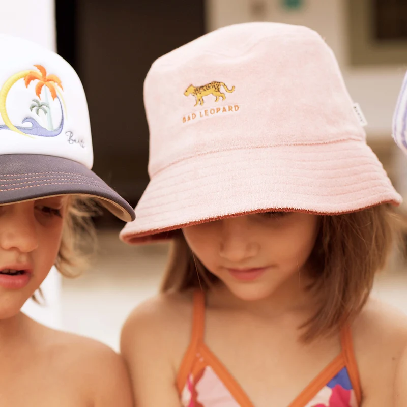 Chapeau Bob Enfant en Tissu Éponge Tolom rose BARTS
