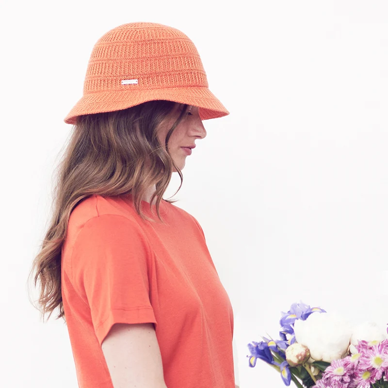 Chapeau Bob en Lin Mélangé Tricoté orange SEEBERGER