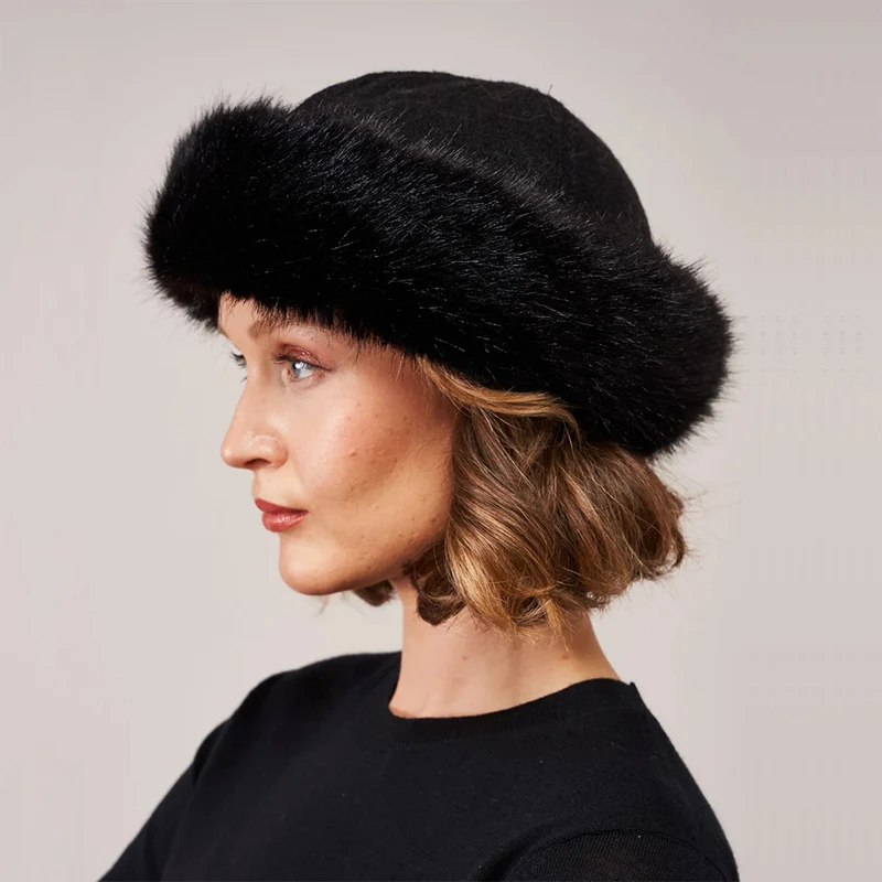 Chapeau Hiver en Fausse Fourrure noir HELEN MOORE
