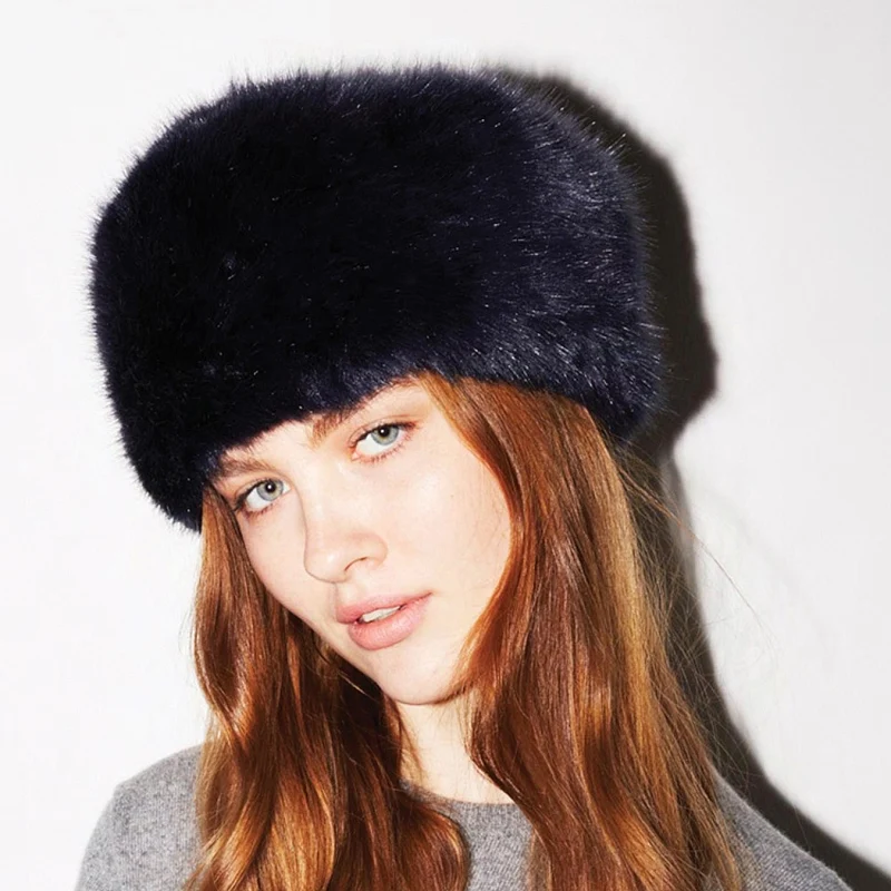 Chapeau Calot Femme Hiver en Fausse Fourrure bleu marine HELEN MOORE