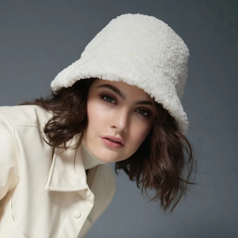 Chapeau Bob Réversible en Sherpa blanc cassé SEEBERGER