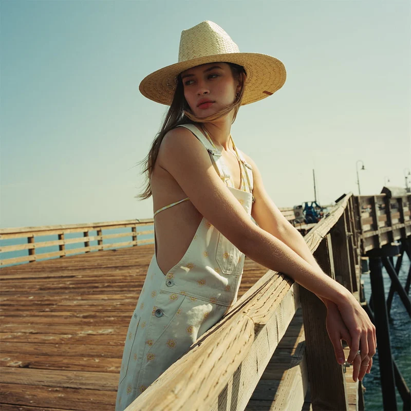 Chapeau Lifeguard en Paille avec Corde Noire Bells II beige sable BRIXTON