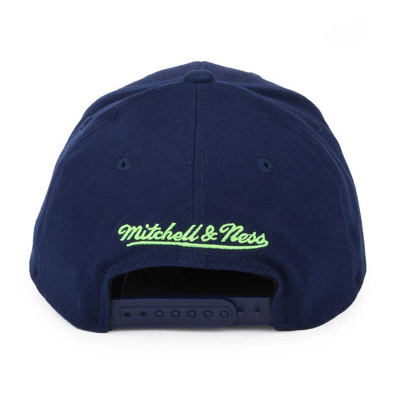 Casquette NBA Wool 2 Tone Minnesota Timberwolves bleu marine-bleu MITCHELL & NESS