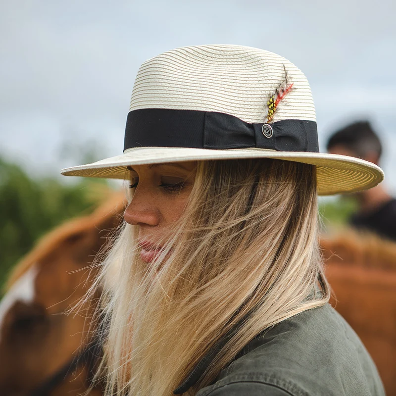 Chapeau Fedora Été en Paille Summer C- Crown ivoire JAXON & JAMES