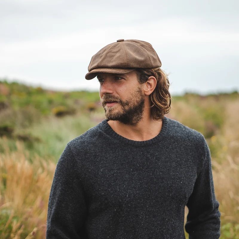 Casquette Gavroche en Cuir marron JAXON & JAMES - VENTE EN GROS