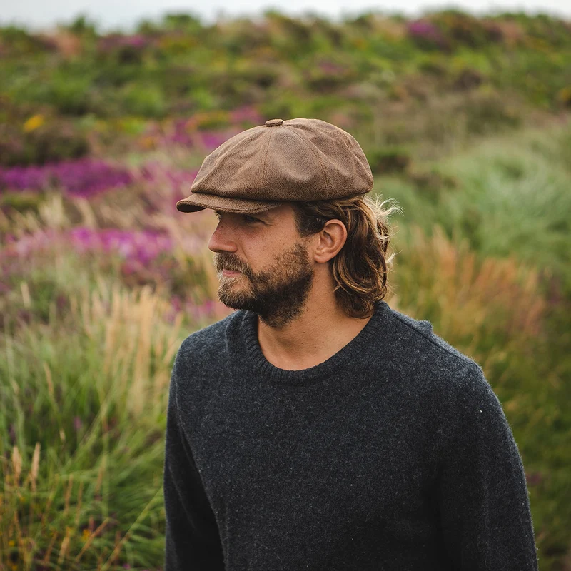 Casquette Gavroche en Cuir marron JAXON & JAMES - VENTE EN GROS