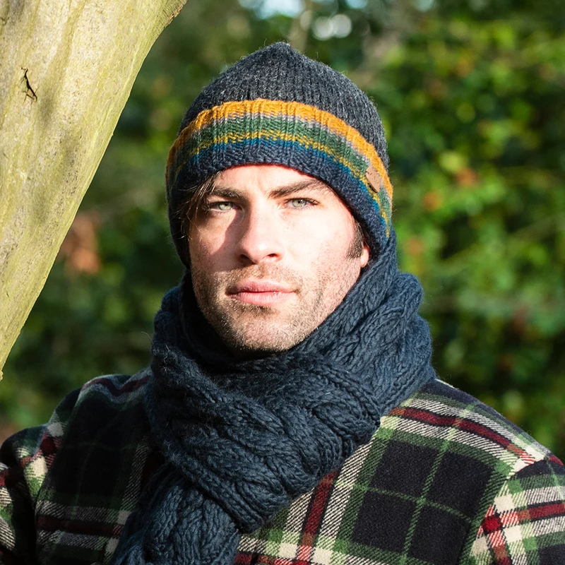 Bonnet Tricot à Revers anthracite KUSAN
