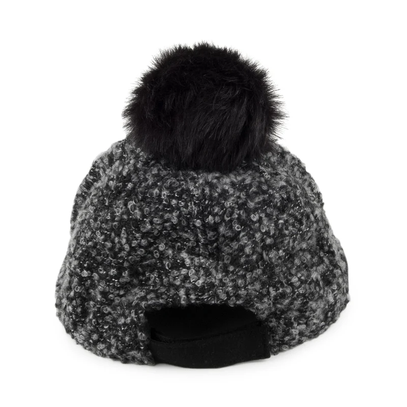 Casquette à Pompon noir SCALA
