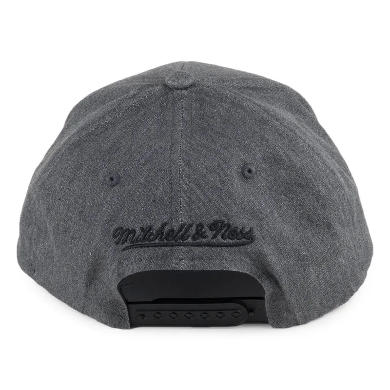 Casquette Snapback Heather Melange 110 Chicago Bulls noir délavé MITCHELL & NESS