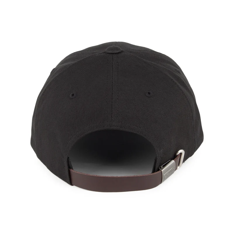 Casquette Classic Twill Red Tab noir avec Étiquette Vierge LEVI'S