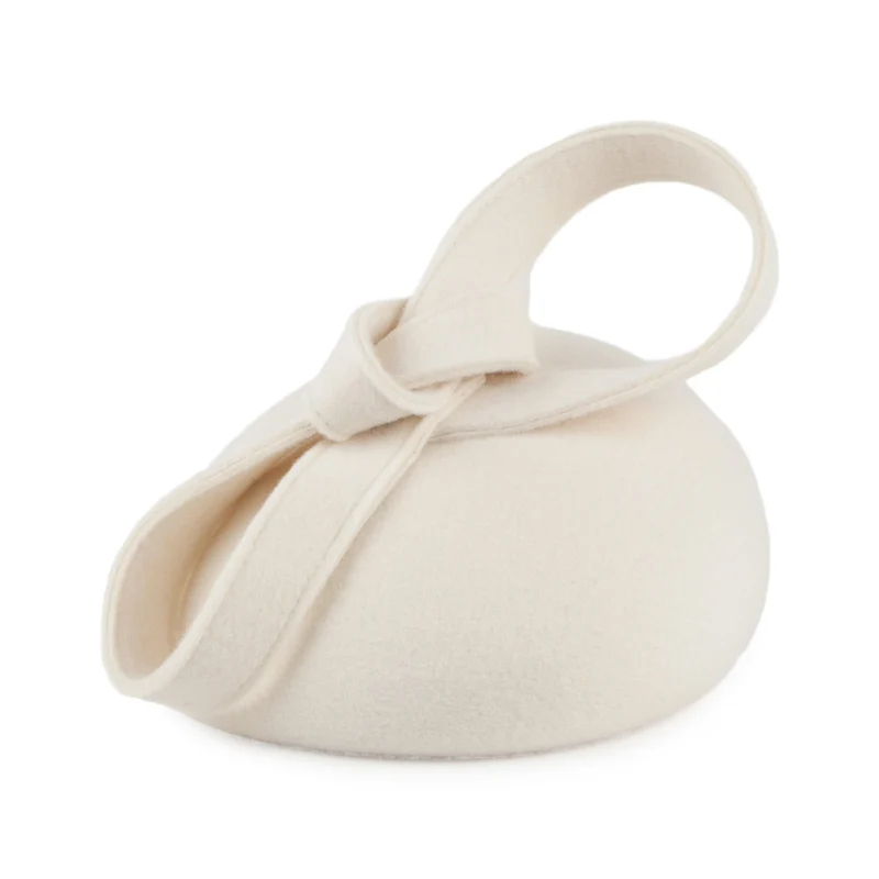 Chapeau Calot avec Boucles Carlita en Laine blanc hiver WHITELEY