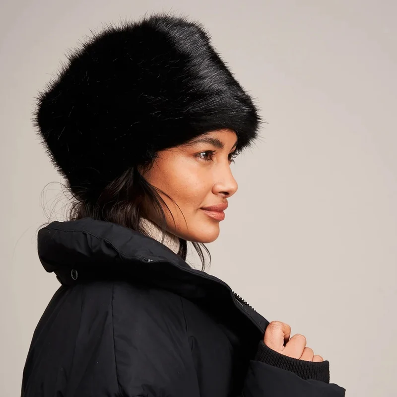 Chapeau Calot Femme Hiver en Fausse Fourrure noir HELEN MOORE