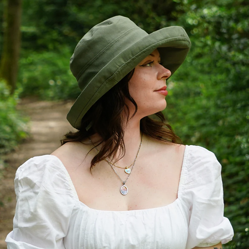 Chapeau Été en Lin Pliable Lily olive SUR LA TÊTE - VENTE EN GROS