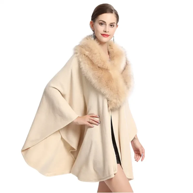 Poncho a fourrure pour femme