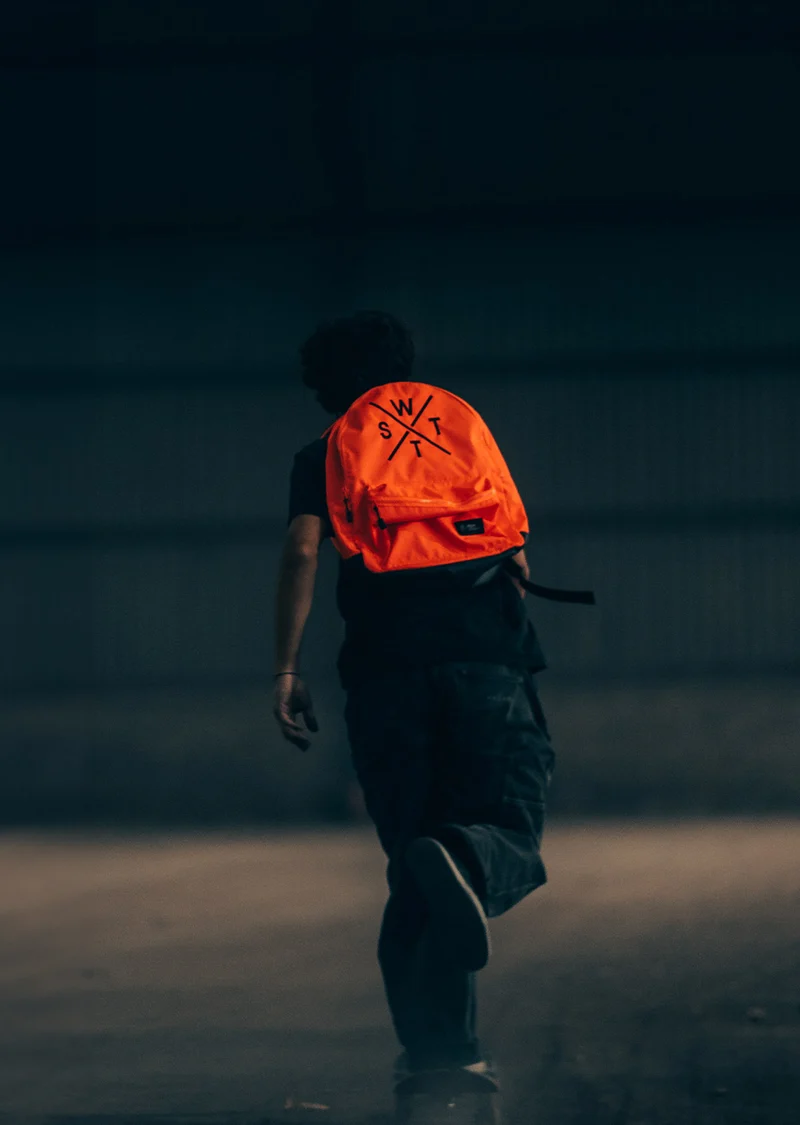 Grand Sac à dos Jawstwo - Orange Fluo Carbone