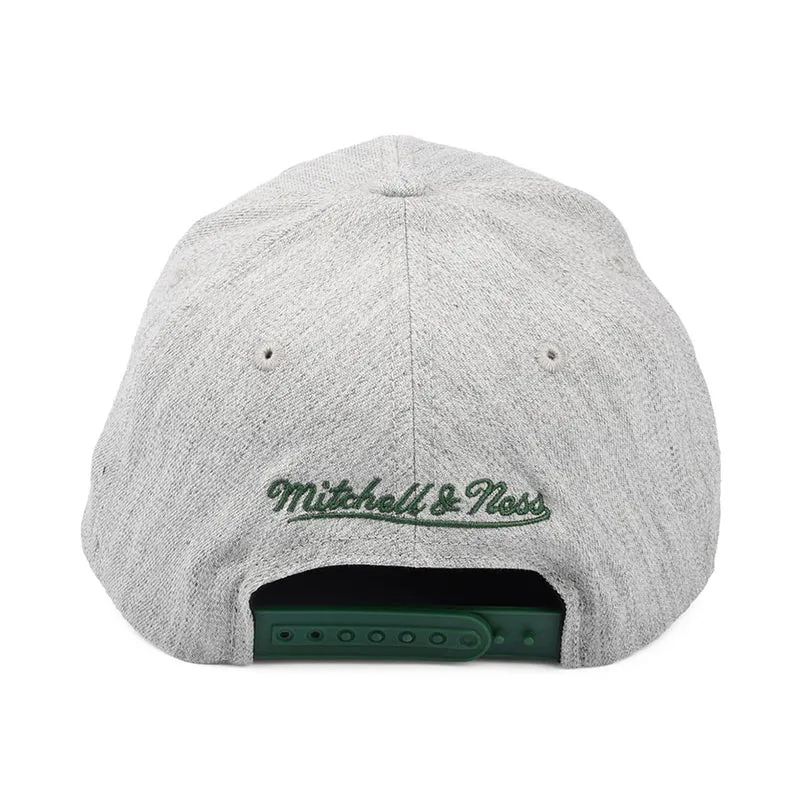 Casquette Snapback NBA Team Heather Redline Milwaukee Bucks gris chiné MITCHELL & NESS