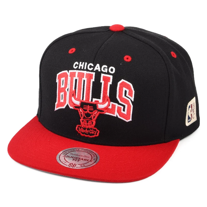 Casquette Snapback NBA HWC Team Arch Chicago Bulls noir-rouge MITCHELL & NESS