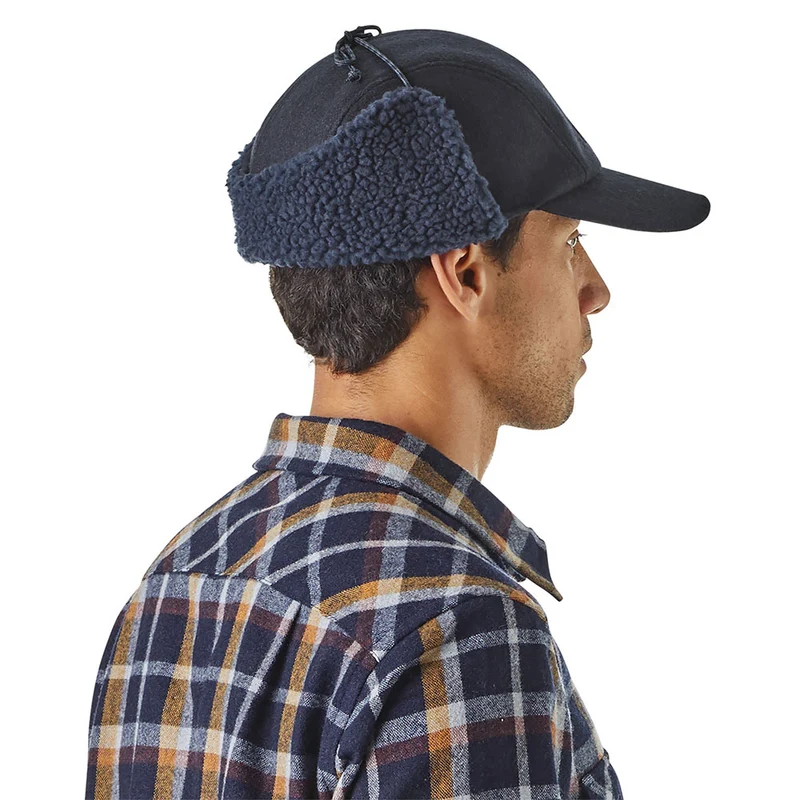 Casquette avec Protège-Oreilles en Laine Recyclée bleu marine PATAGONIA