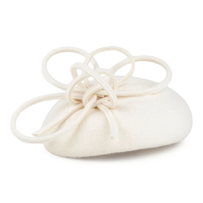 Chapeau Calot en Laine avec Boucles Rosey blanc hiver WHITELEY
