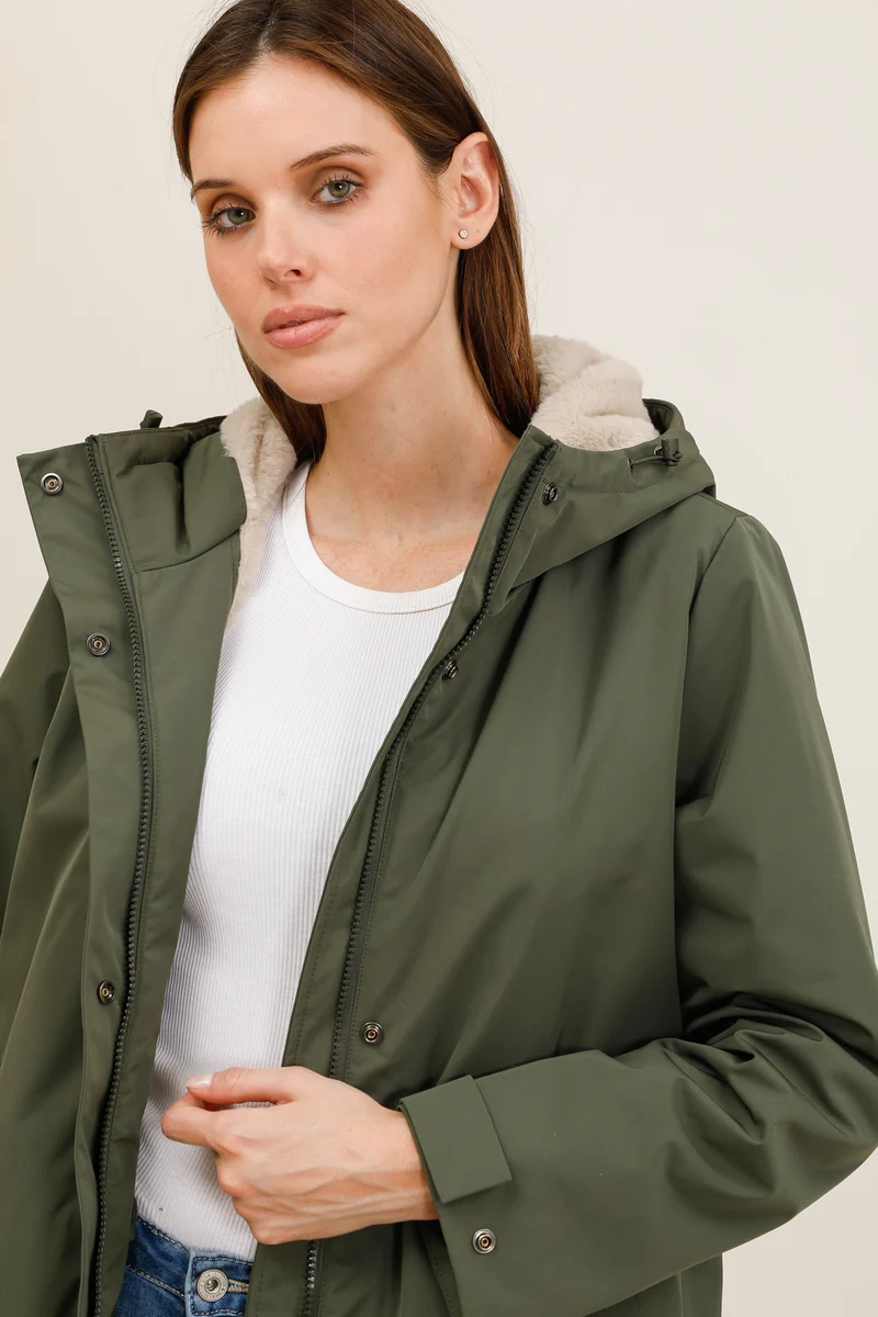 Parka imperméable fourrée longue