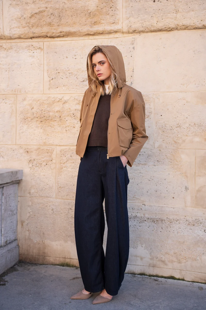 Veste imperméable à poches