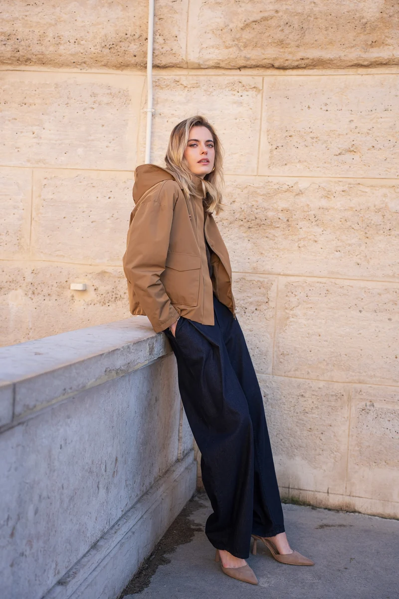 Veste imperméable à poches