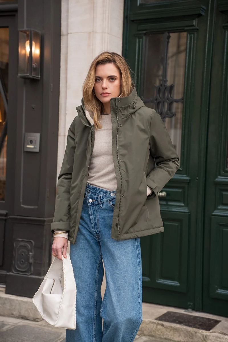Parka fourrée bicolore courte