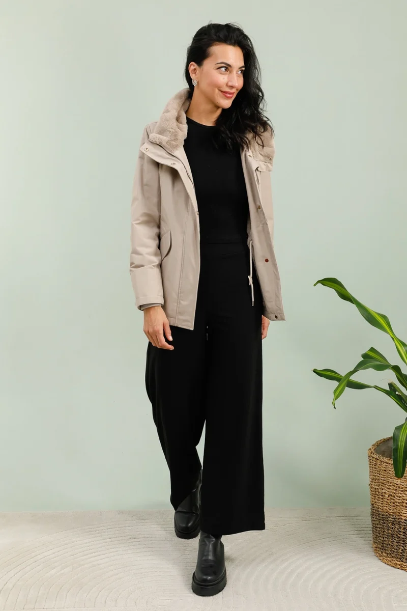 Parka fourrée courte