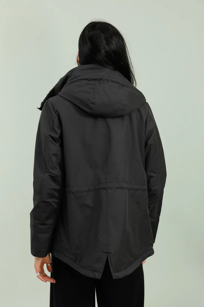 Parka fourrée courte