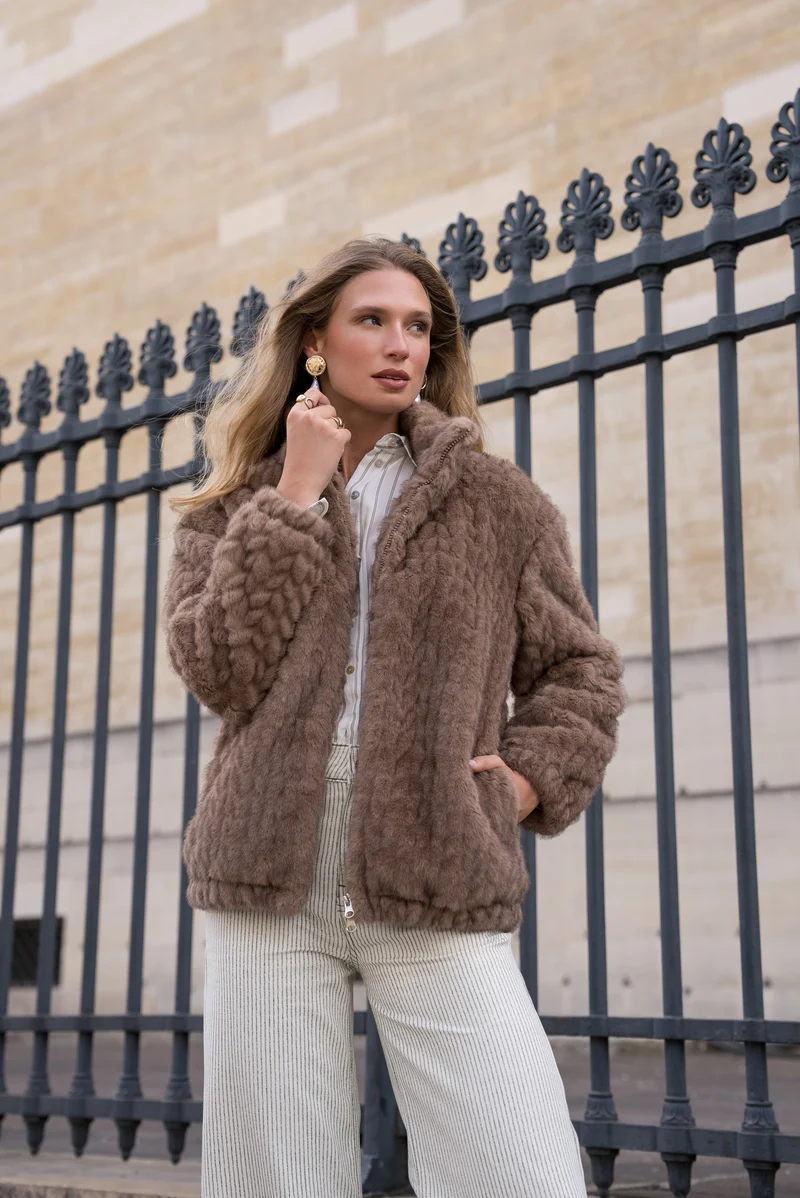 Veste en fausse fourrure effet tressé